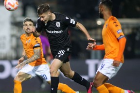 FB体育官网-客厅灯150瓦会不会太亮了